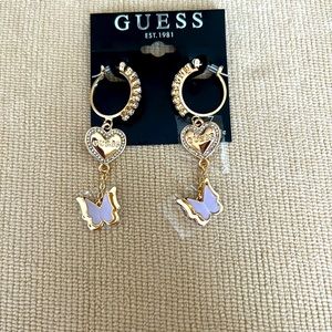 New GUESS Lightweight comfortable shiny earrings✨